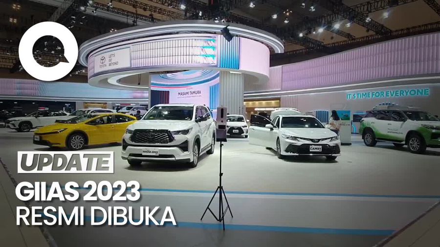 Momen Airlangga Buka Gelaran GIIAS 2023 di BSD