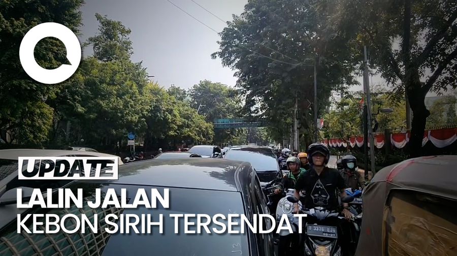 Massa Buruh Blokade Jalan MH Thamrin, Klakson Kendaraan Bersahutan
