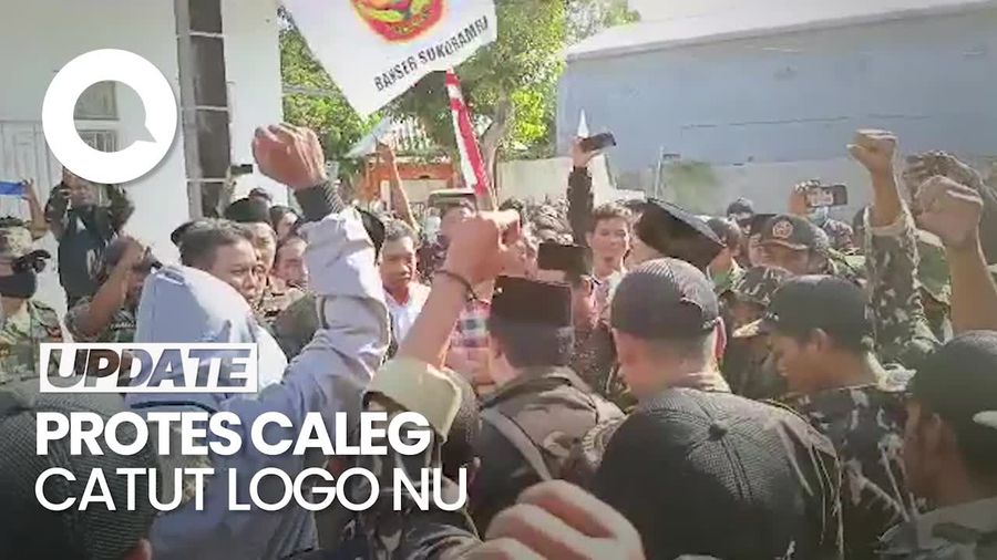 Puluhan Banser Geruduk Kantor PKS Jember Protes Banner Caleg Berlogo NU
