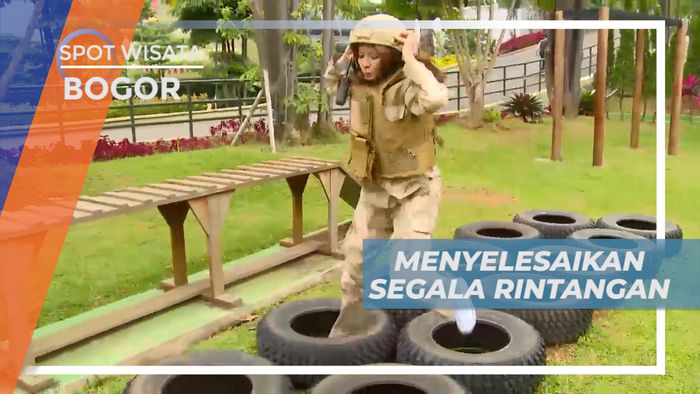 Mencoba Menyelesaikan Berbagai Rintangan di Basecamp Military Lifestyle Bogor