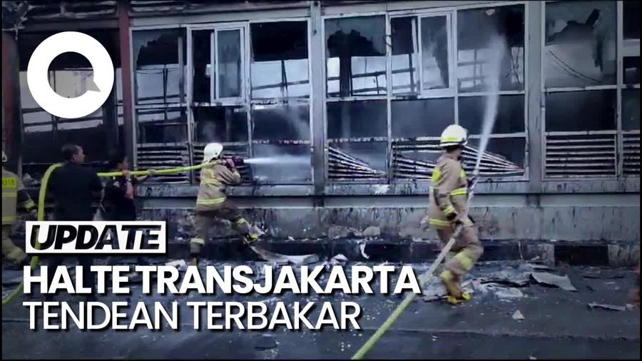 Kebakaran di Halte TransJakarta Tendean Padam