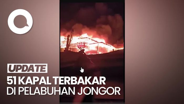 Penampakan Kebakaran di Pelabuhan Jongor Tegal, 51 Kapal Hangus