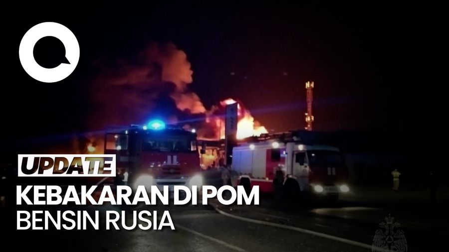 Penampakan Kebakaran Pom Bensin di Rusia