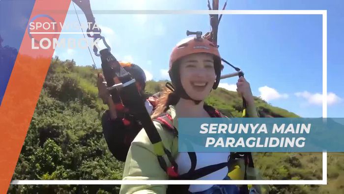 Memacu Adrenalin Bermain Paragliding di Lombok