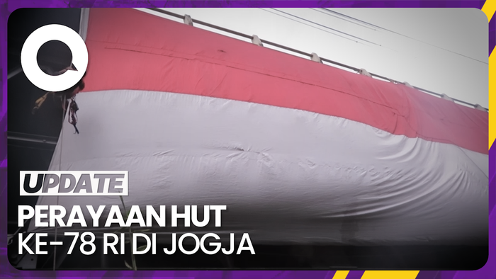 Sekelompok Pemuda di Jogja Bentangkan Bendera Merah Putih Raksasa