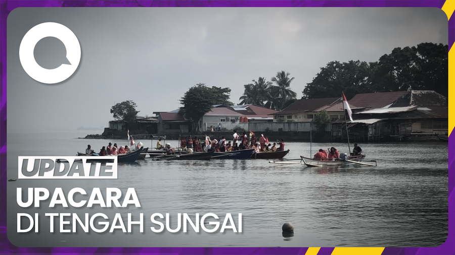  Nelayan di Padang Gelar Upacara di Tengah Sungai Batang Arau
