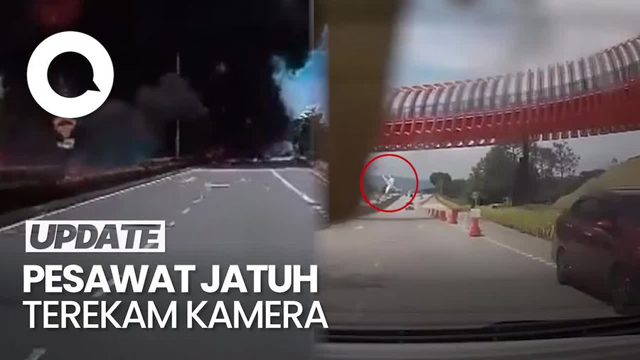 Detik-detik Pesawat Jatuh Hantam Mobil-Motor di Jalanan Selangor Malaysia