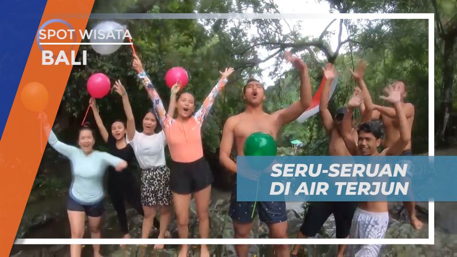 Seru-seruan Bermain di Air Terjun Kroya, Buleleng Bali