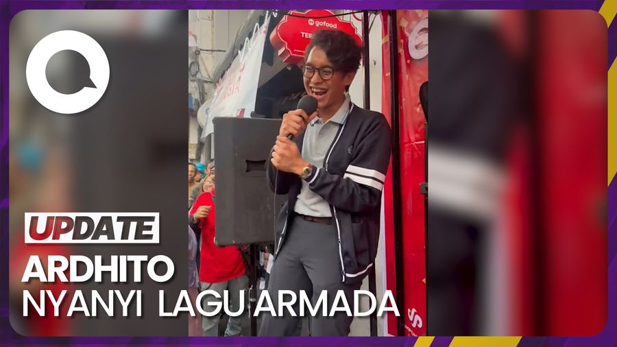 Momen Erick Thohir dan Ardhito Pramono Dikerubutin Warga di Braga