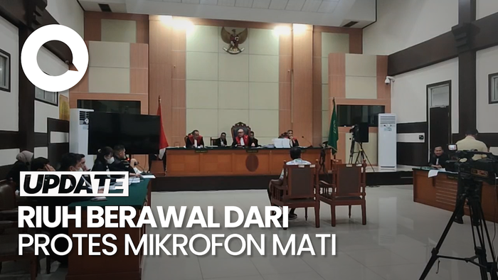 Debat Jaksa Vs Pengacara Haris soal Mikrofon Bikin Riuh Ruang Sidang!