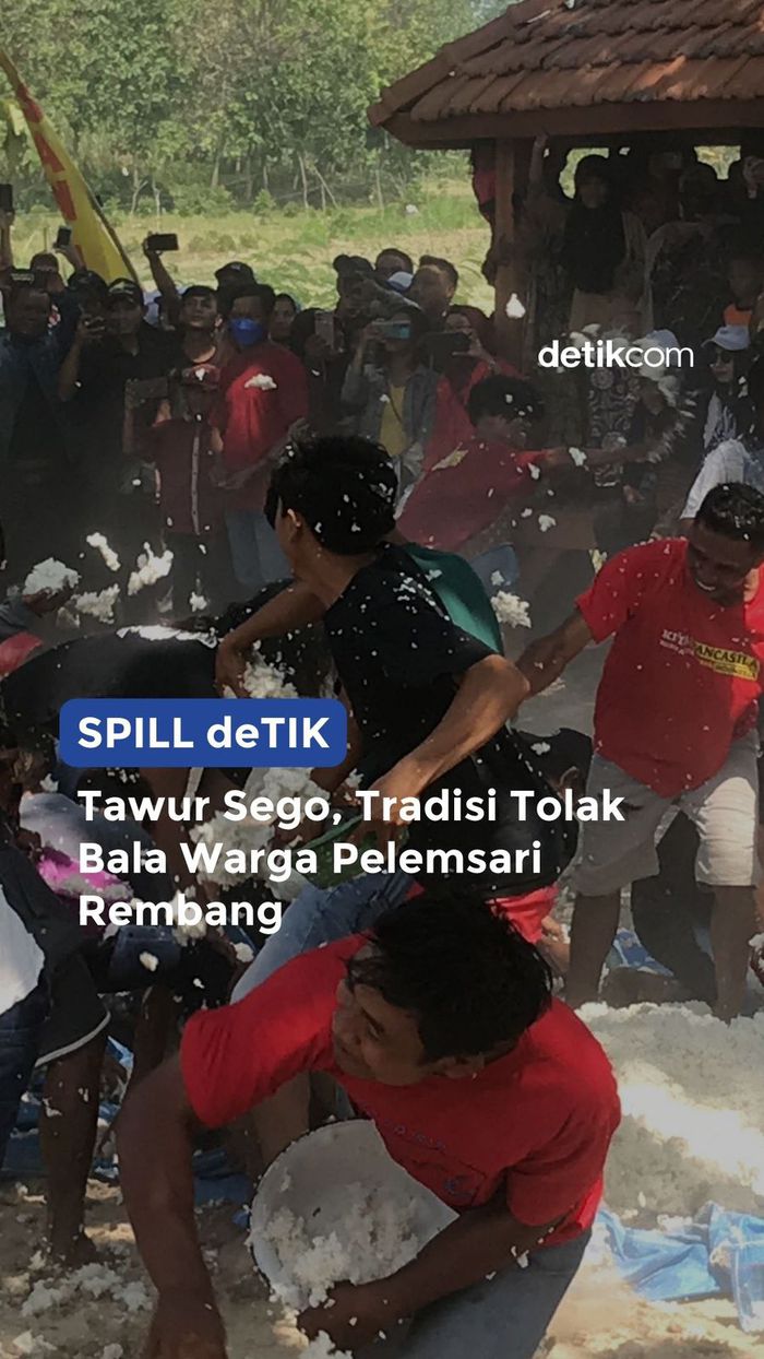 Tradisi Tolak Bala Warga Pelemsari Rembang