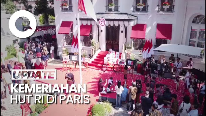 Meriahnya Perayaan HUT ke-78 RI di Paris, Warga Potong Tumpeng