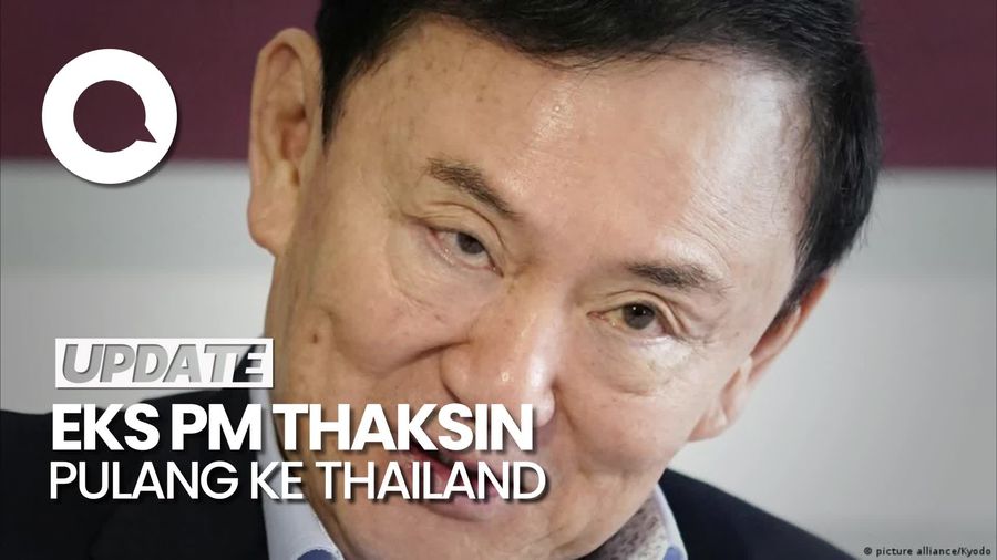 Penampakan Eks PM Thailand Akhirnya Pulang Usai 15 Tahun di Pengasingan
