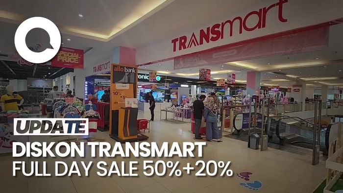 Pengunjung Transmart Full Day Sale Beli Sepeda Listrik-HP: Murah!