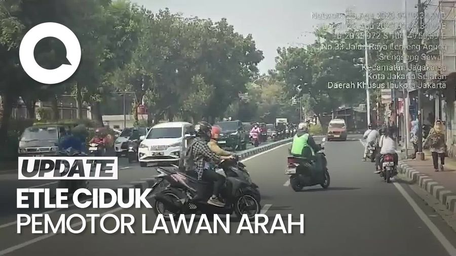 Nah Loh! Pemotor Bandel Lawan Arah di Lenteng Agung Keciduk ETLE