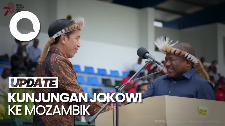 Momen Jokowi Disambut Kemeriahan Peserta Festival Budaya Mozambik
