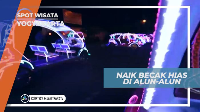 Menikmati Keliling Alun-alun Kota Gudeg Naik Becak Hias yang Unik, Yogyakarta