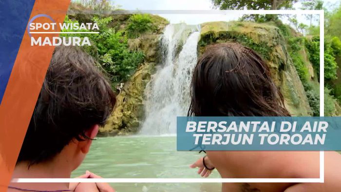 Bersantai Sejenak di Air Terjun Toroan Madura