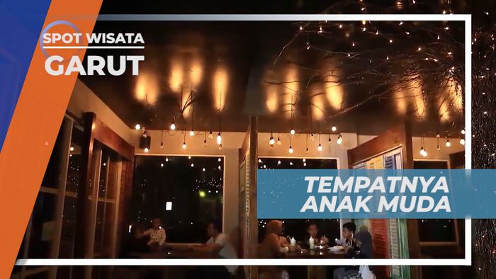 Menu Unik Serba Celup di DAnclom Garut