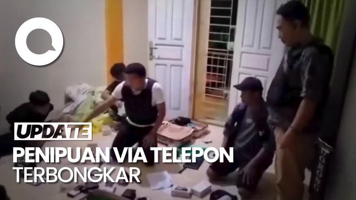 Momen Penggerebekan Komplotan Penipuan Via Telepon di Jambi