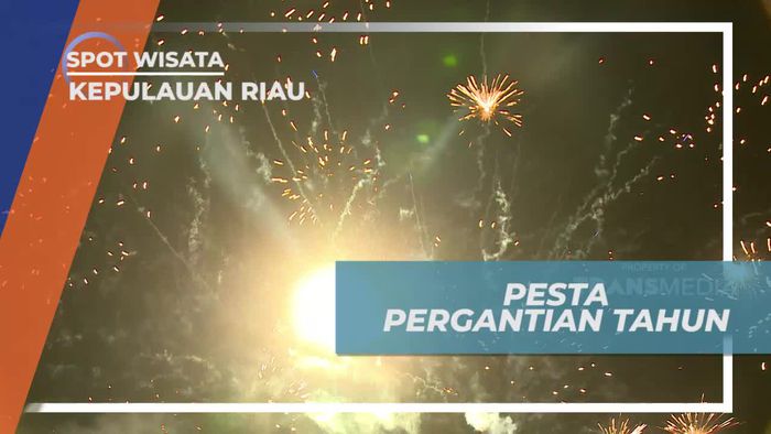Melihat Kemeriahan Kembang Api di Kawasan Camping Ground Bintan