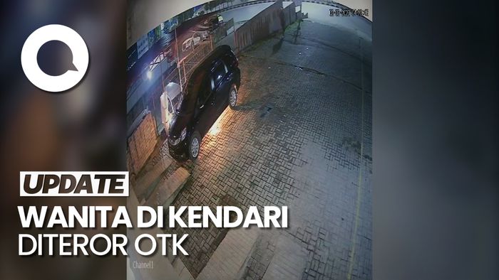 Detik-detik Mobil Pengusaha Wanita di Kendari Dibakar OTK