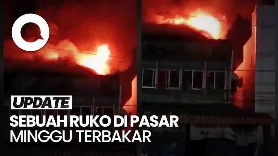 Si Jago Merah Lalap Ruko di Pasar Minggu, 2 Mobil Pemadam Dikerahkan