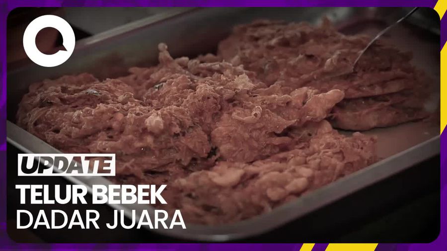 Bikin Laper: Cobain Telur Bebek Dadar di Warung Nasi Belek