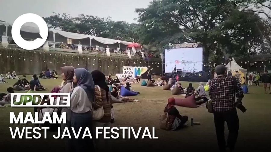 Suasana Kemeriahan saat Malam West Java Festival