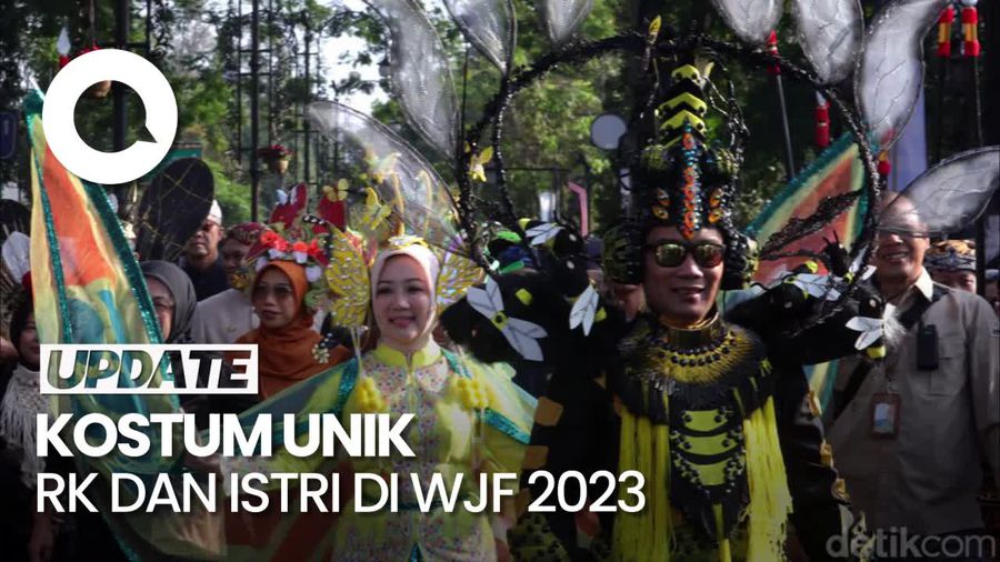 Penampakan Ridwan Kamil Berkostum Lebah di Karnaval WJF 2023