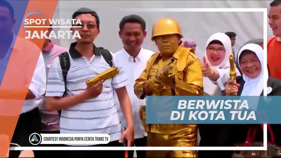 Wisata Foto Selfie dengan Manusia Batu, Jakarta