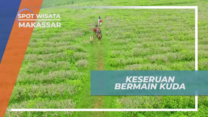 Berkuda Menikmati Panorama Indah Alam Makassar