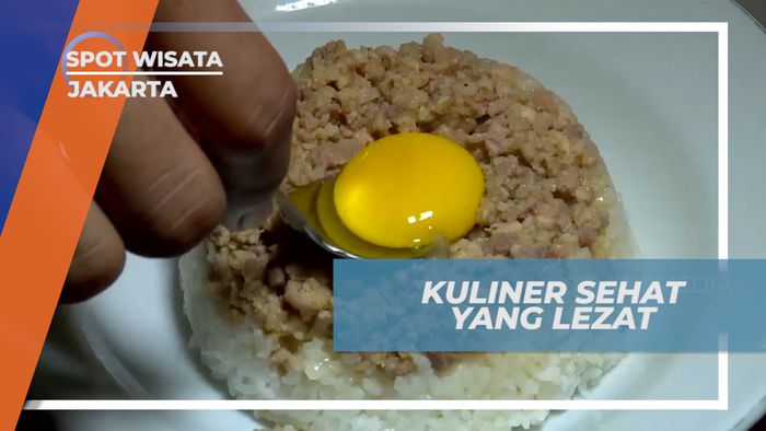Nasi Tim, Menu Sarapan Pagi yang Gurih di Pasar Pagi Jakarta