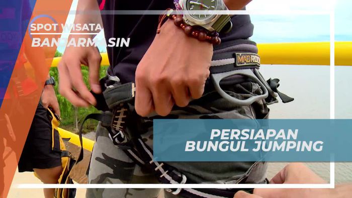 Persiapan Bungul Jumping di Jembatan Barito Banjarmasin