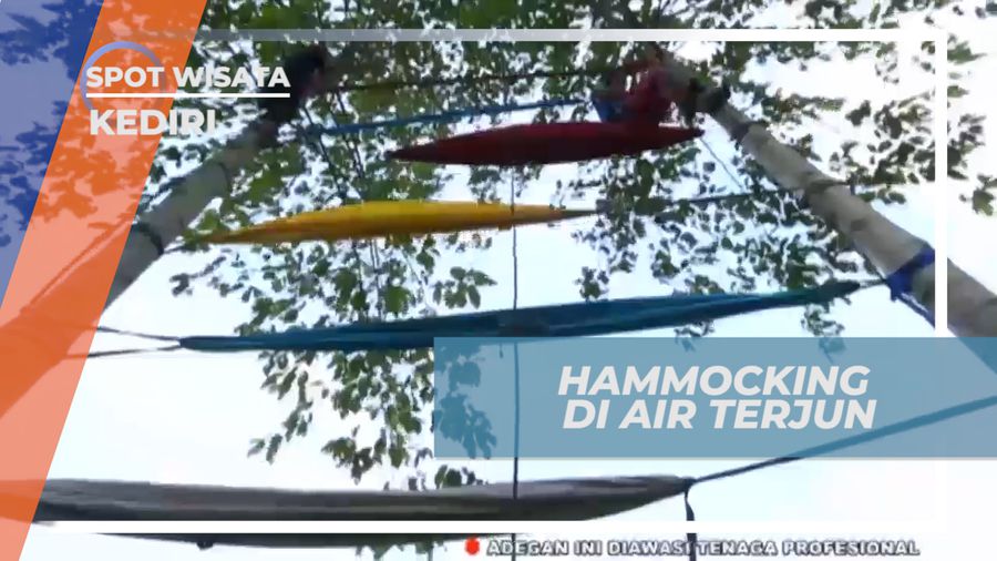 Hammocking Menikmati Suasana Alam Air Terjun Irenggolo Kediri, Jawa Timur
