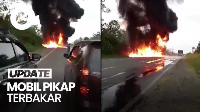 Mobil Pikap Bawa BBM Terbakar di Jambi, Sopir Tewas Terjebak