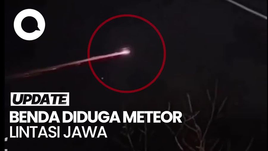 Penampakan Benda Diduga Meteor yang Melintas Langit Jawa