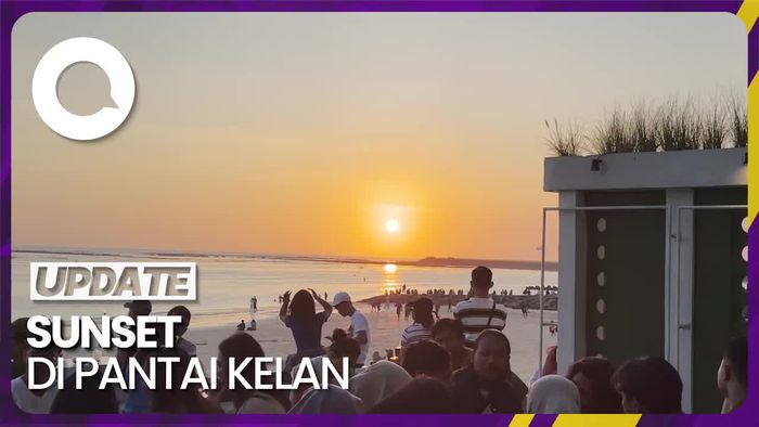 Nongkrong Cantik Sambil Menikmati Sunset di Pantai Kelan