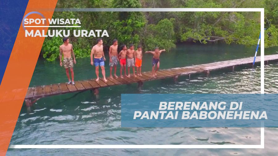 Berbagi Keseruan, Berenang Bebas di Pantai Babonehena, Ternate