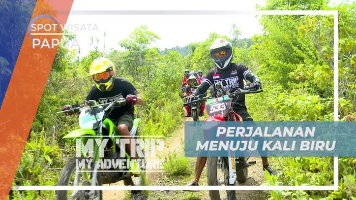 Melewati Jalan Tanah Menuju Goa Kali Biru Biak Numfor