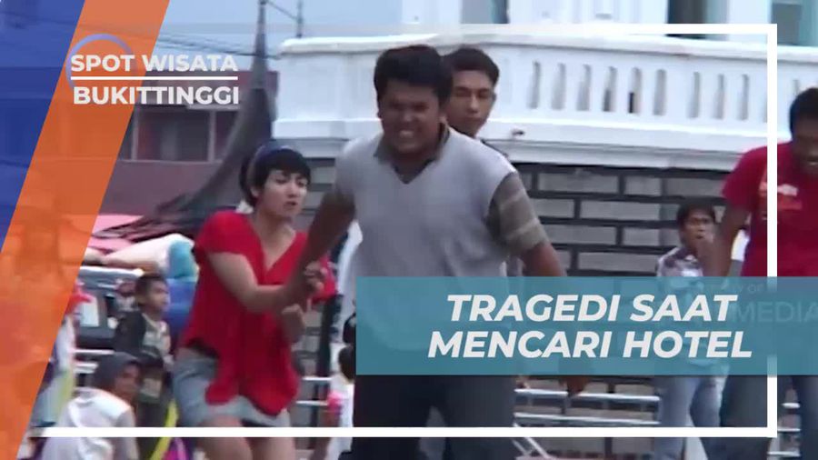Berinteraksi Dengan Masyarakat Lokal Bukittinggi