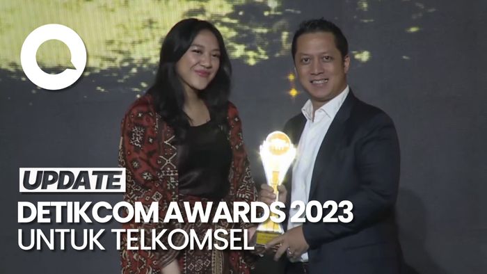 Telkomsel Sabet Penghargaan Operator Telekomunikasi Terbaik di Indonesia