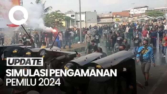 Gegana-Anjing K9 Diterjunkan saat Simulasi Pengamanan Pemilu di Tasikmalaya