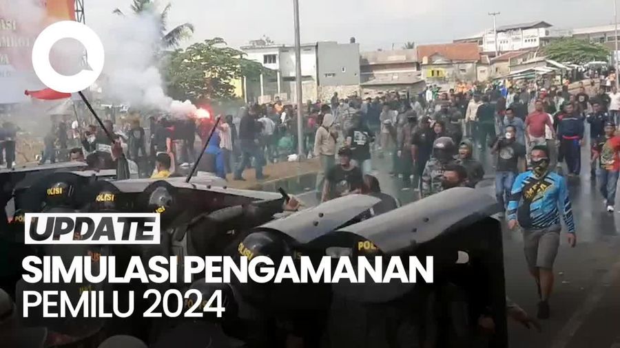 Gegana-Anjing K9 Diterjunkan saat Simulasi Pengamanan Pemilu di Tasikmalaya