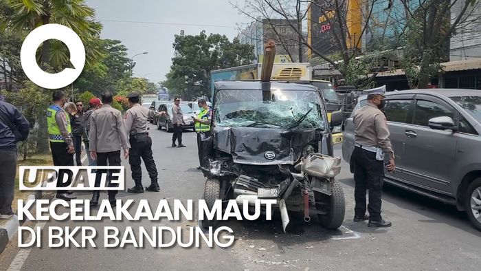Sopir Pikap Tewas Tergencet dalam Kecelakaan di BKR Bandung