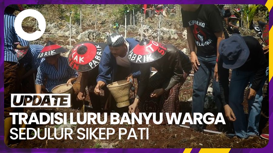 Warga Sedulur Sikep Pati Gelar Tradisi Luru Banyu Bareng Roy Marten