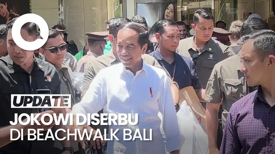 Girangnya Bule di Bali Bisa Bertemu-Foto Bareng Jokowi