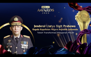 Jenderal Listyo Sigit Prabowo Tokoh Transformasi Pelayanan POLRI