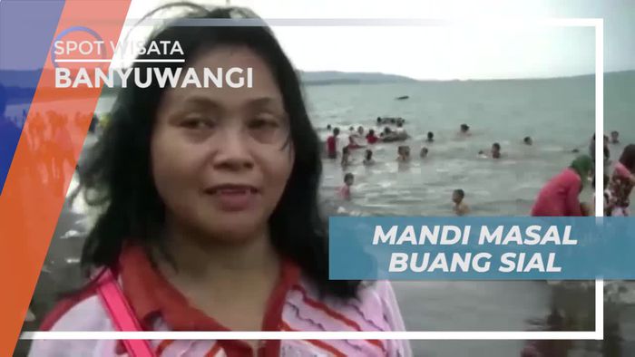 Rebo Wekasan, Tradisi Mandi Masal di Pantai Banyuwangi