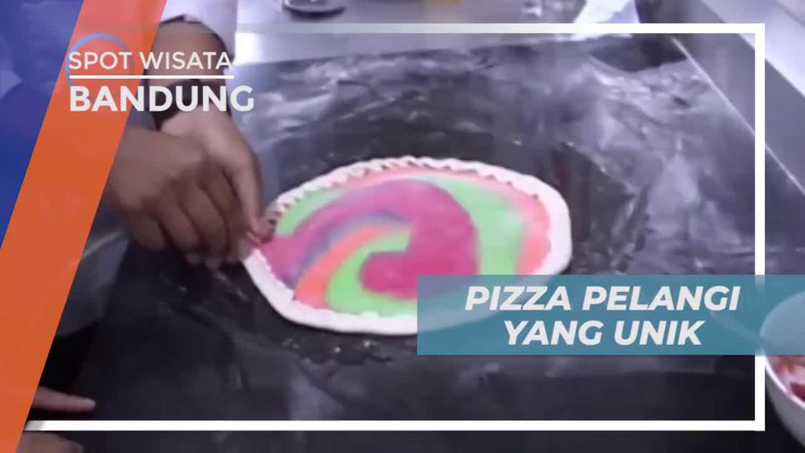 Kelezatan Pizza Pelangi Berbalut Saus Tomat Keju, Bandung